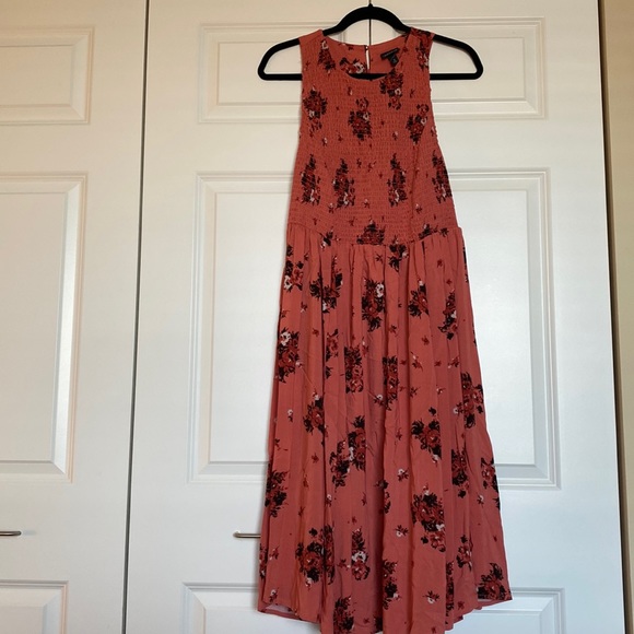 Torrid Size 2 (18/20) Rust Floral Smocked Challis Midi Dress - Picture 2 of 9
